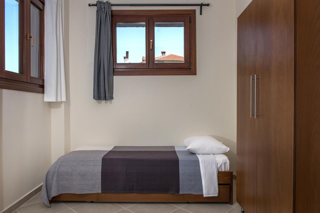 Appartamento Pleiades Casual Living Nea Roda Esterno foto