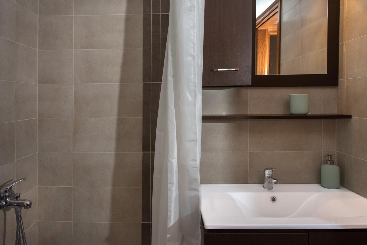 Appartamento Pleiades Casual Living Nea Roda Esterno foto