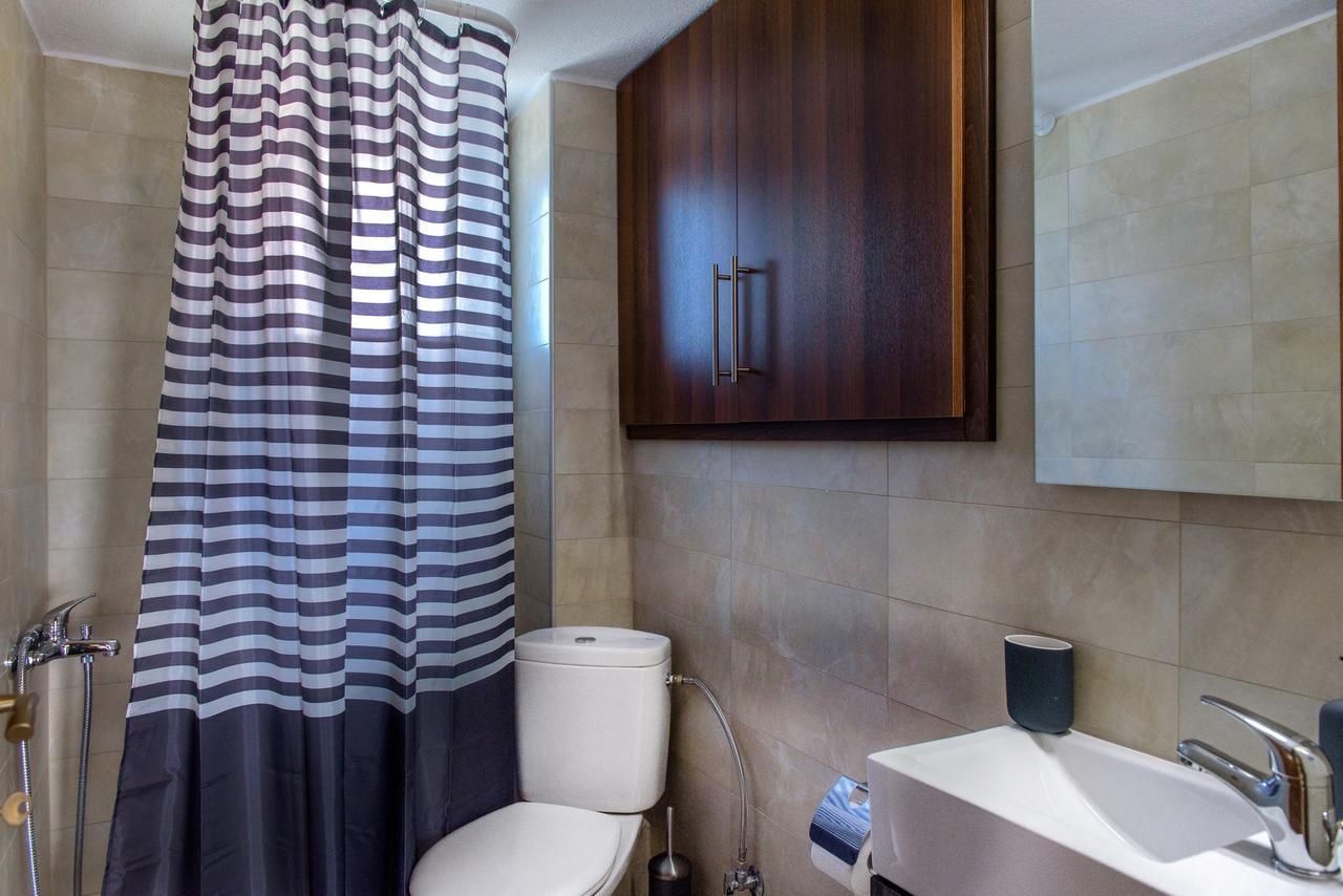 Appartamento Pleiades Casual Living Nea Roda Esterno foto
