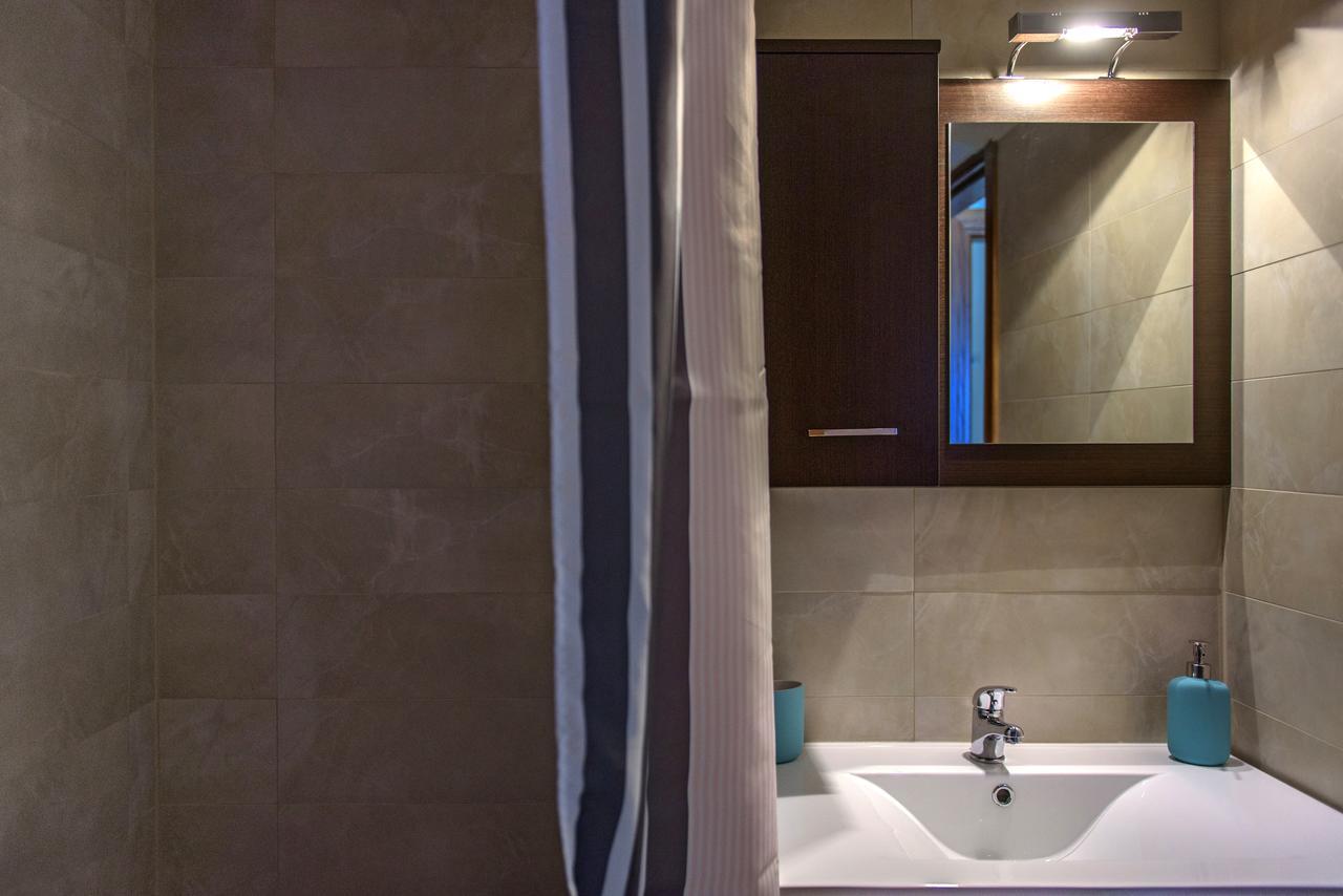Appartamento Pleiades Casual Living Nea Roda Esterno foto